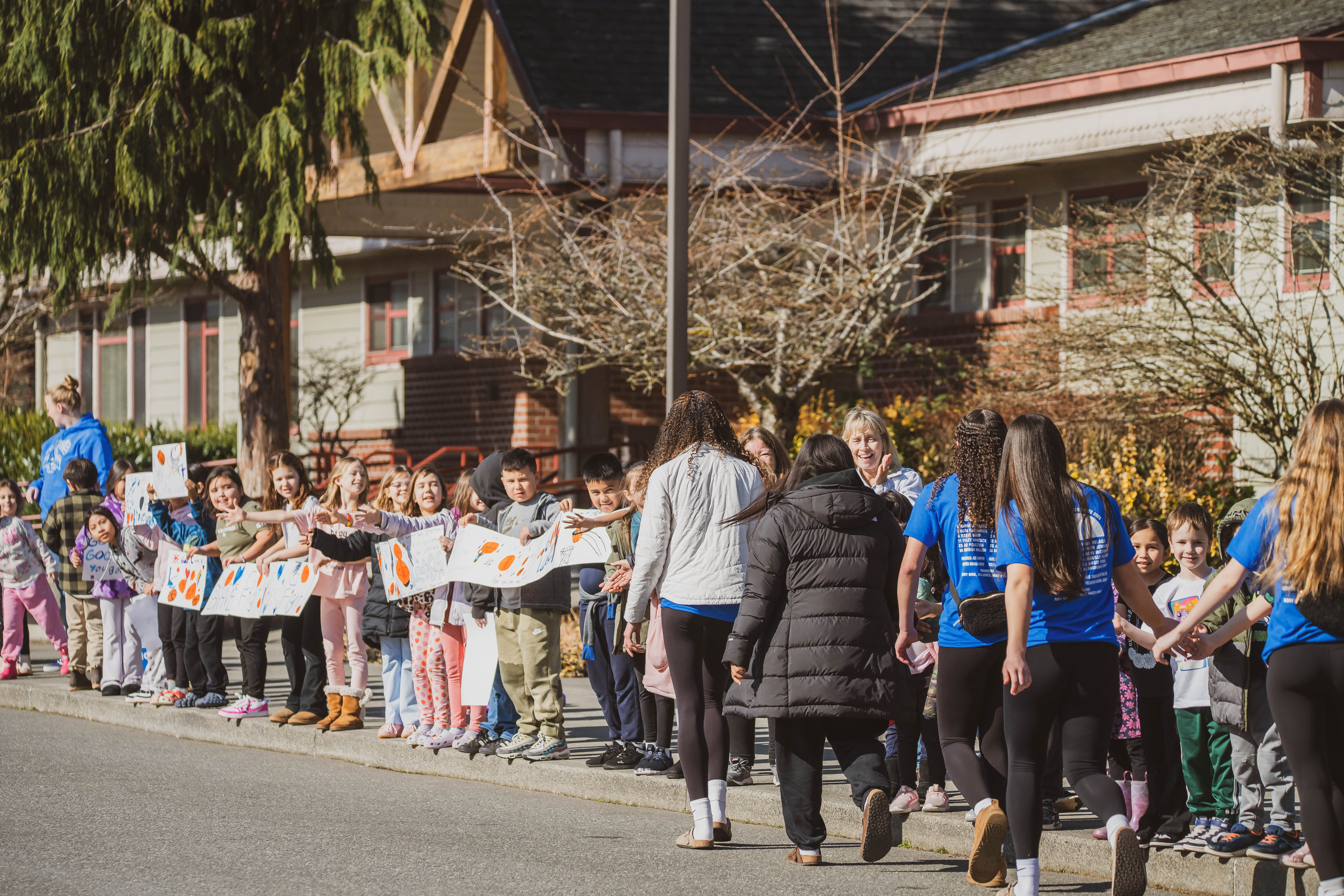 School spirit soars as La Conner sends teams to state