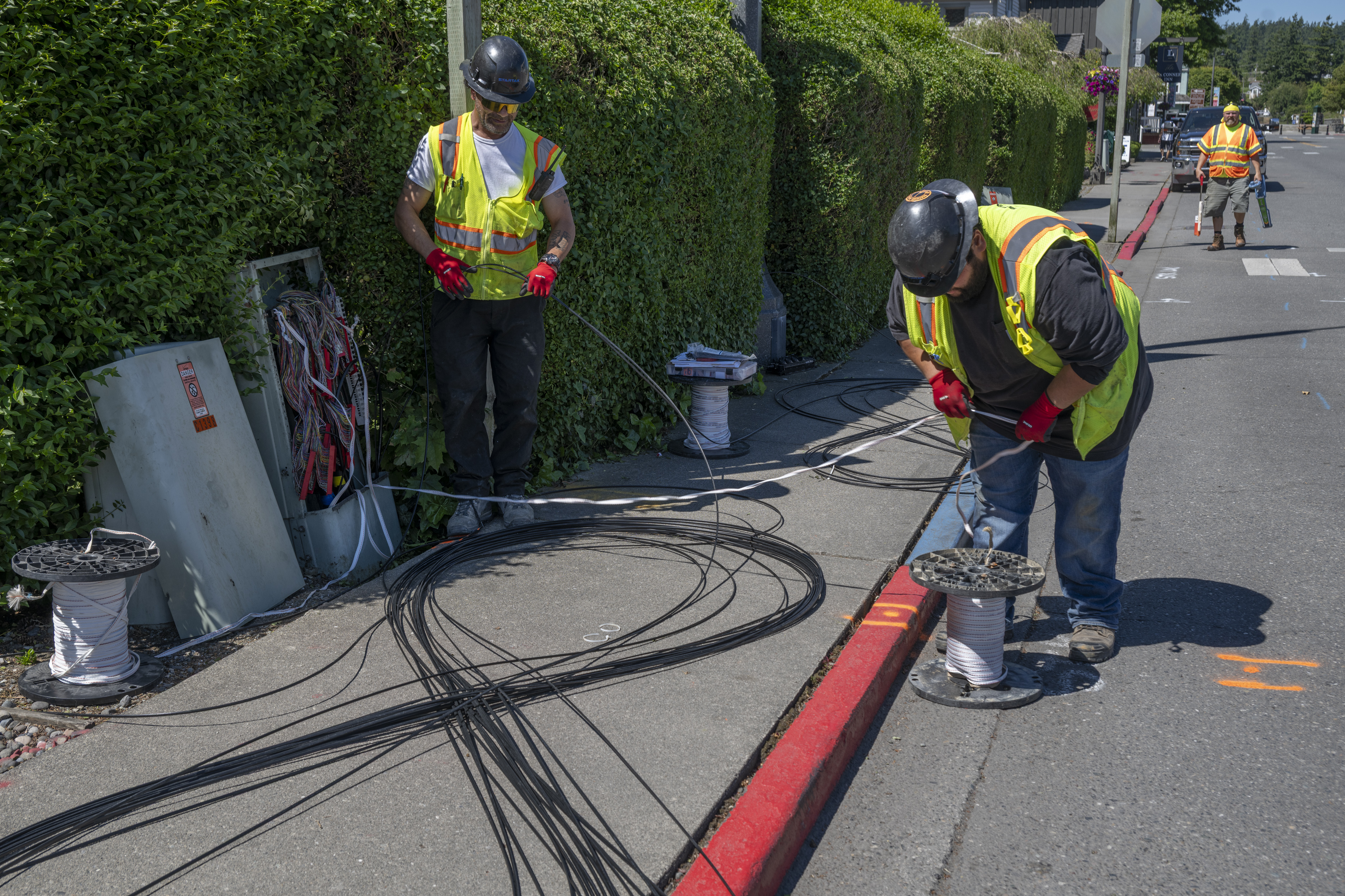 Fiber work sparks resident complaints – La Conner's Only Newspaper